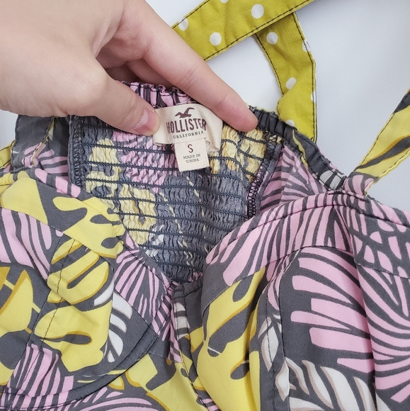 EUC Hollister Floral Bustier Tank. - Picture 4 of 5